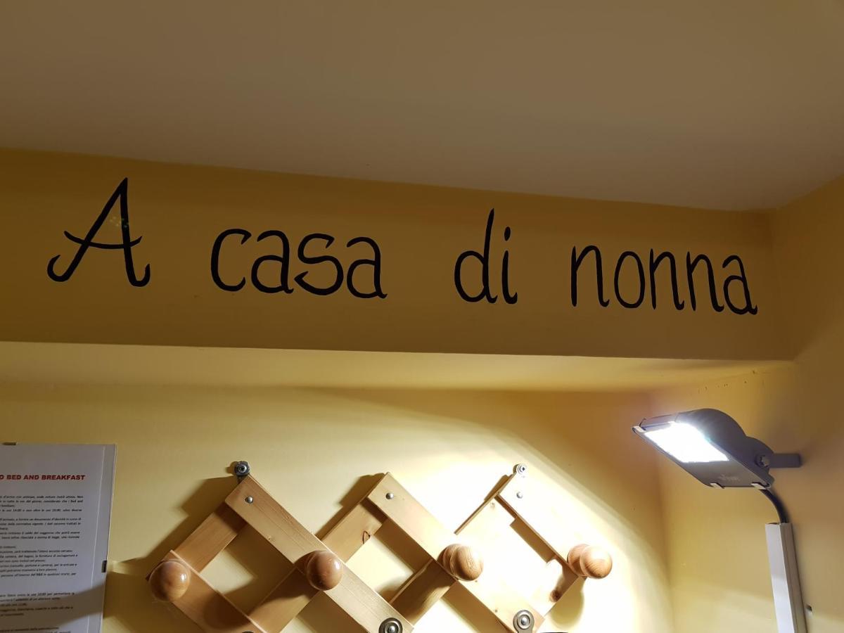 B&B A Casa Di Nonna Massa d'Albe Bagian luar foto