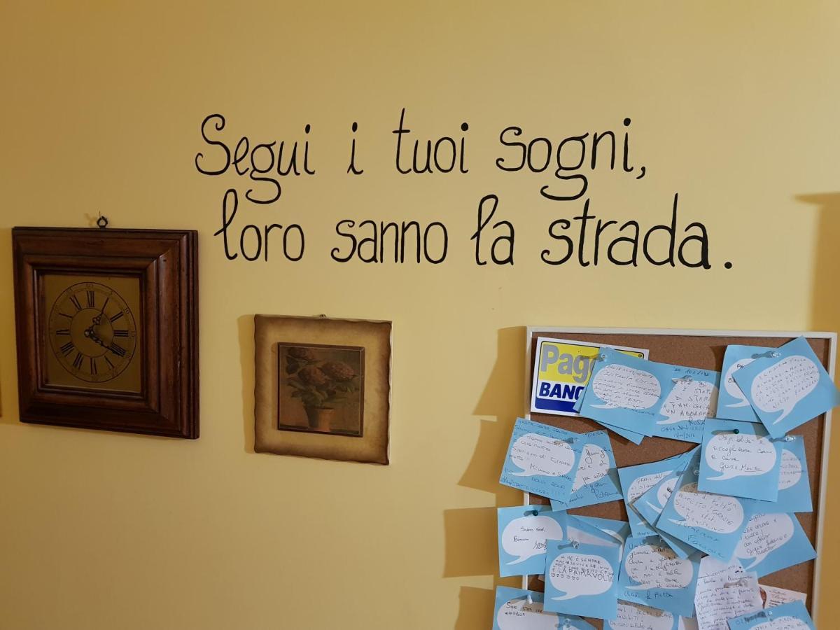B&B A Casa Di Nonna Massa d'Albe Bagian luar foto